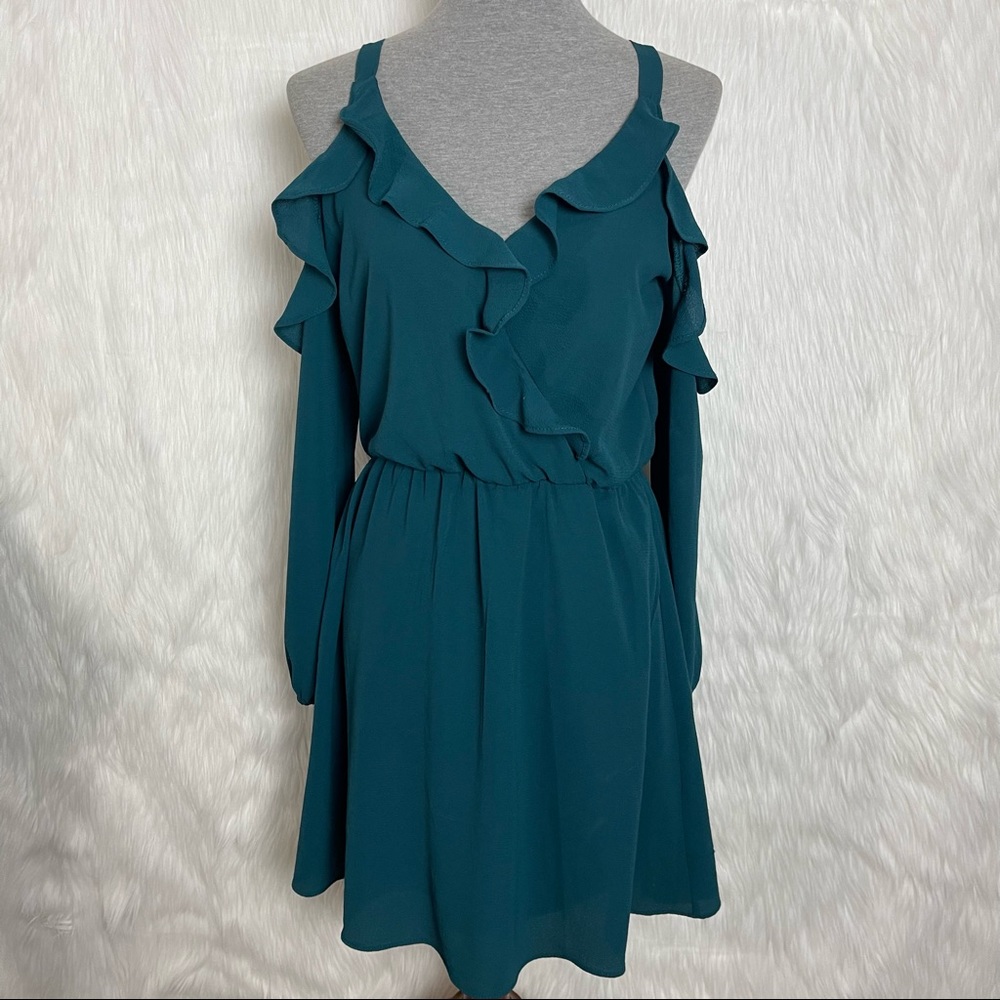 NWT C Wonder Dark Green Cold Shoulder Dress